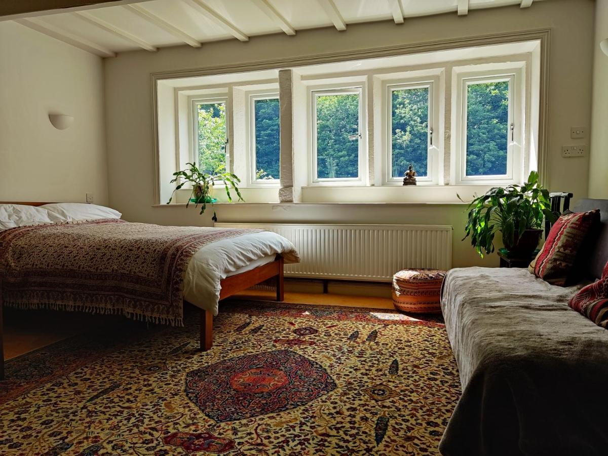 Beautiful Quiet Room In The Heart Of Холмфирт Экстерьер фото